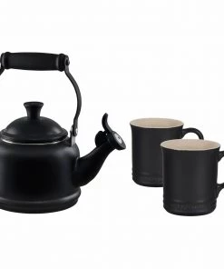 Le Creuset 1.25 Qt. Demi Kettle & (2) 14 Oz. Mug Set - Licorice