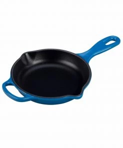 Frypans & Skillets Le Creuset 6 1/3" (1/2 Qt.) Signature Iron Handle Skillet - Marseille