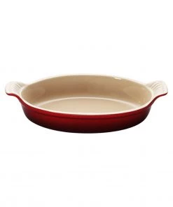 Specialty Cookware Le Creuset 1 7/10 Qt. (11 1/4") Heritage Au Gratin Dish - Cherry