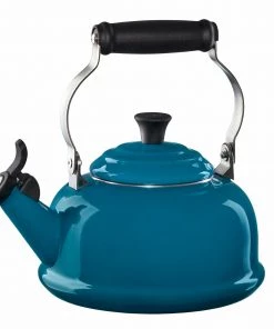 Le Creuset 1.7 Qt. Whistling Kettle - Deep Teal