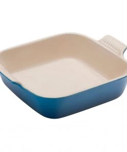 Le Creuset 3 Qt. (9") Heritage Square Dish - Marseille Bakers & Casseroles