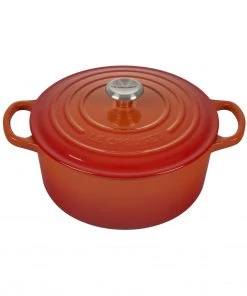 Le Creuset 2 Qt. Signature Round French Oven W/Stainless Steel Knob - Flame