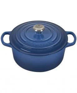 Le Creuset 3 1/2 Qt. Signature Round French Oven W/Stainless Steel Knob - Marseille