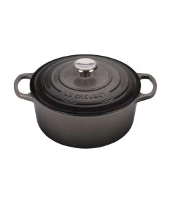 Le Creuset 4 1/2 Qt. Signature Round Dutch Oven W/Stainless Steel Knob - Oyster