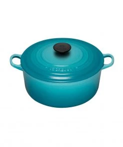 Le Creuset 4 1/2 Qt. Signature Round French Oven - Caribbean