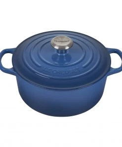 Dutch Ovens & Brasiers Le Creuset 4 1/2 Qt. Signature Round French Oven W/Stainless Steel Knob - Marseille