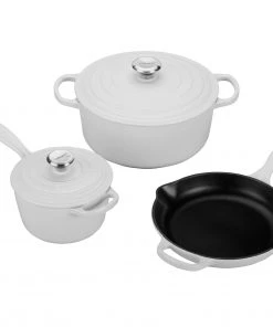 Le Creuset 5 Piece Signature Set W/Stainless Steel Knob - White (5.5 Qt. RDO, 1.75 Qt. Saucepan, 9" Skillet)