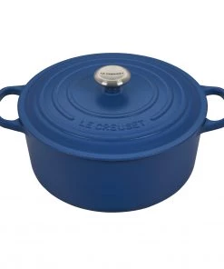 Le Creuset 7 1/4 Qt. Signature Round French Oven W/Stainless Steel Knob - Marseille Dutch Ovens & Brasiers