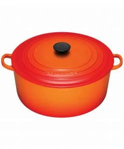 Dutch Ovens & Brasiers Le Creuset 9 Qt. Signature Round French Oven - Flame