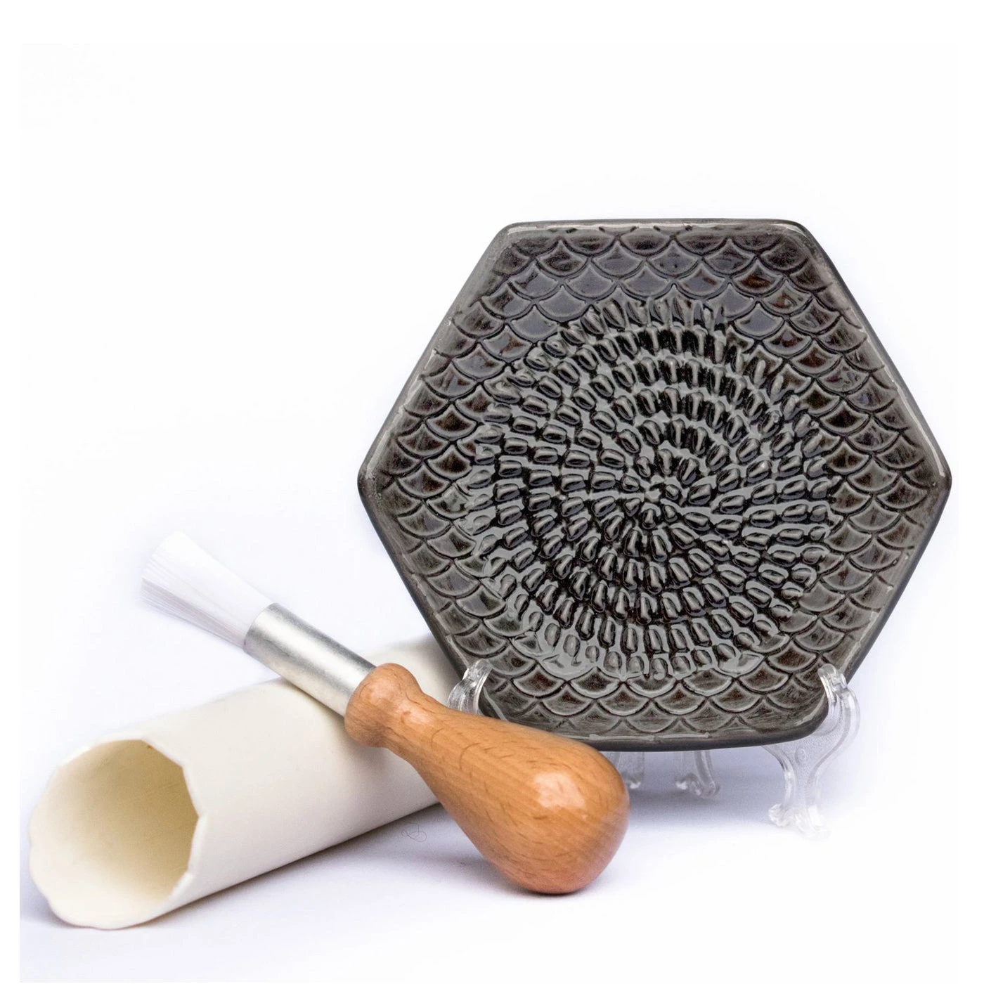 The Grate Plate Handmade Ceramic 3-Pc Grater Set - Gray Graters & Zesters 3 The Grate Plate Handmade Ceramic 3-Pc Grater Set - Gray Graters & Zesters