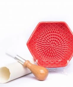 The Grate Plate Handmade Ceramic 3-Pc Grater Set - Red