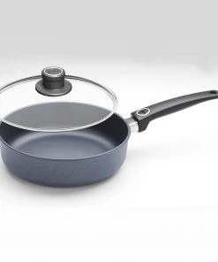 Woll Diamond Plus/Diamond Lite 9.5" Saute Pan W/Lid